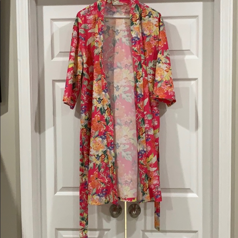3/4 length floral robe